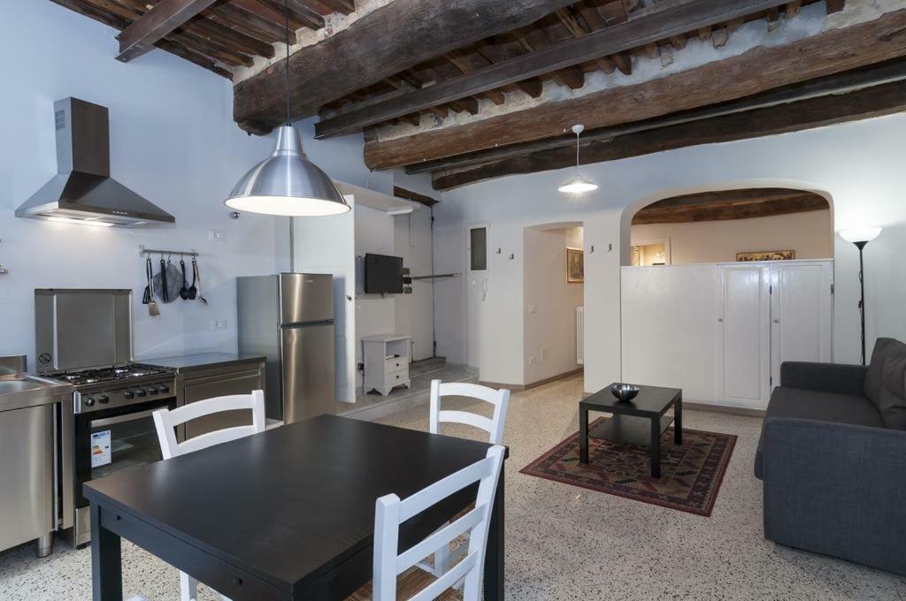 Il Nido Nascosto Apartment Lucca Luaran gambar