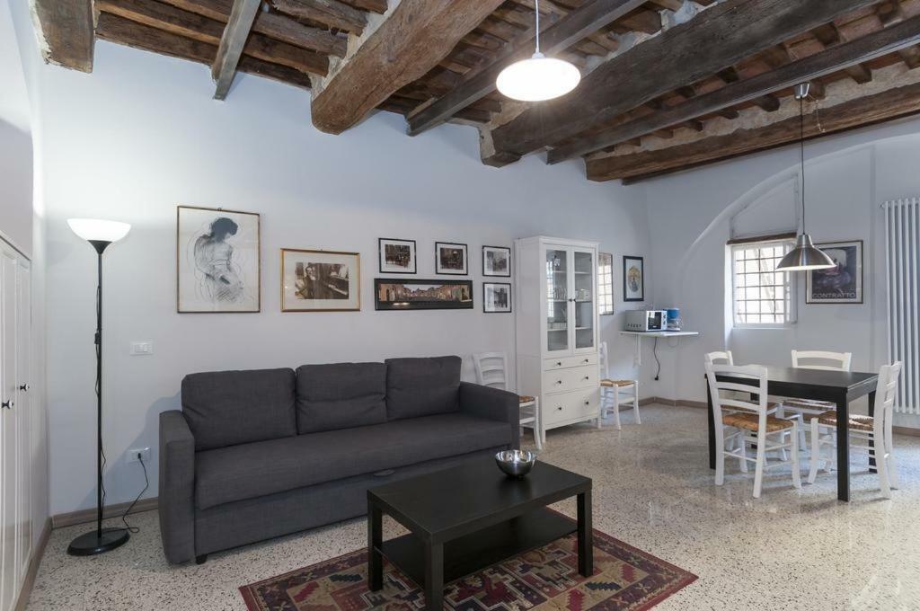 Il Nido Nascosto Apartment Lucca Luaran gambar